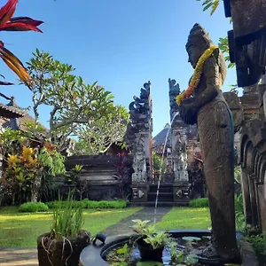 Sahadewa House Affittacamere