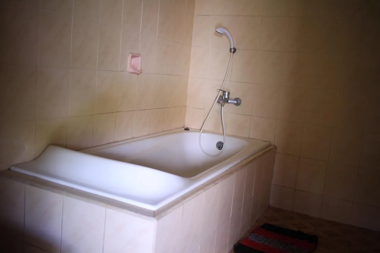 אורחן Ubud Sensasi Bungalow