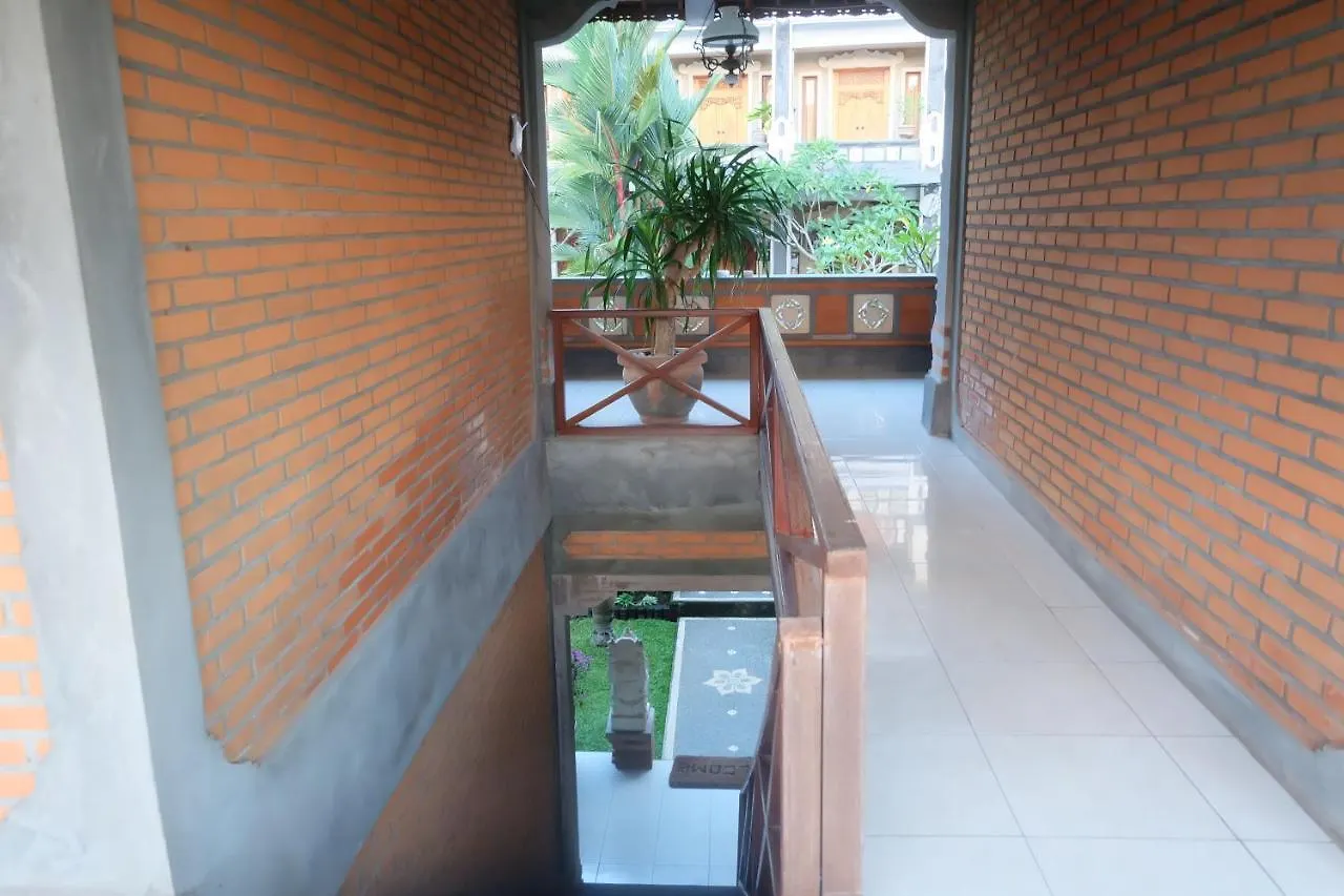 Ubud Sensasi Bungalow 2*, אובוד